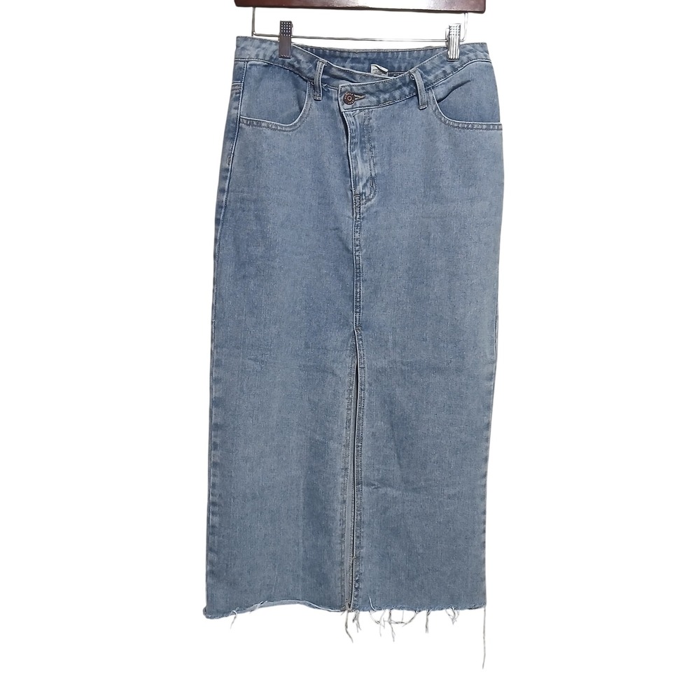 Happily Grey Denim Maxi Skirt Women's Size 7/27 Raw Hem Front Slit‎ Light Wash